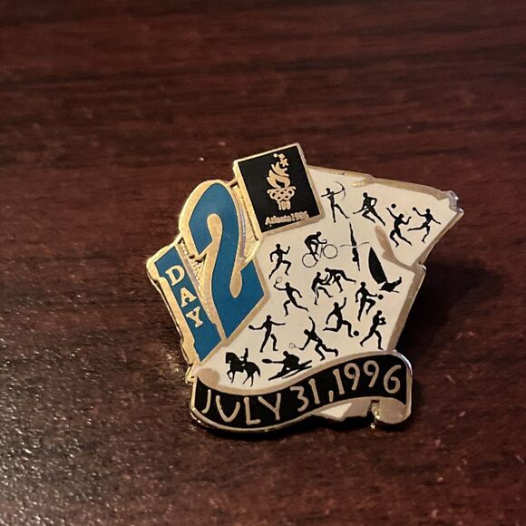 Vintage 1996 Atlanta Olympics‎ Day 12 Of The Games July 31st Lapel Hat Pin - Picture 1 of 3